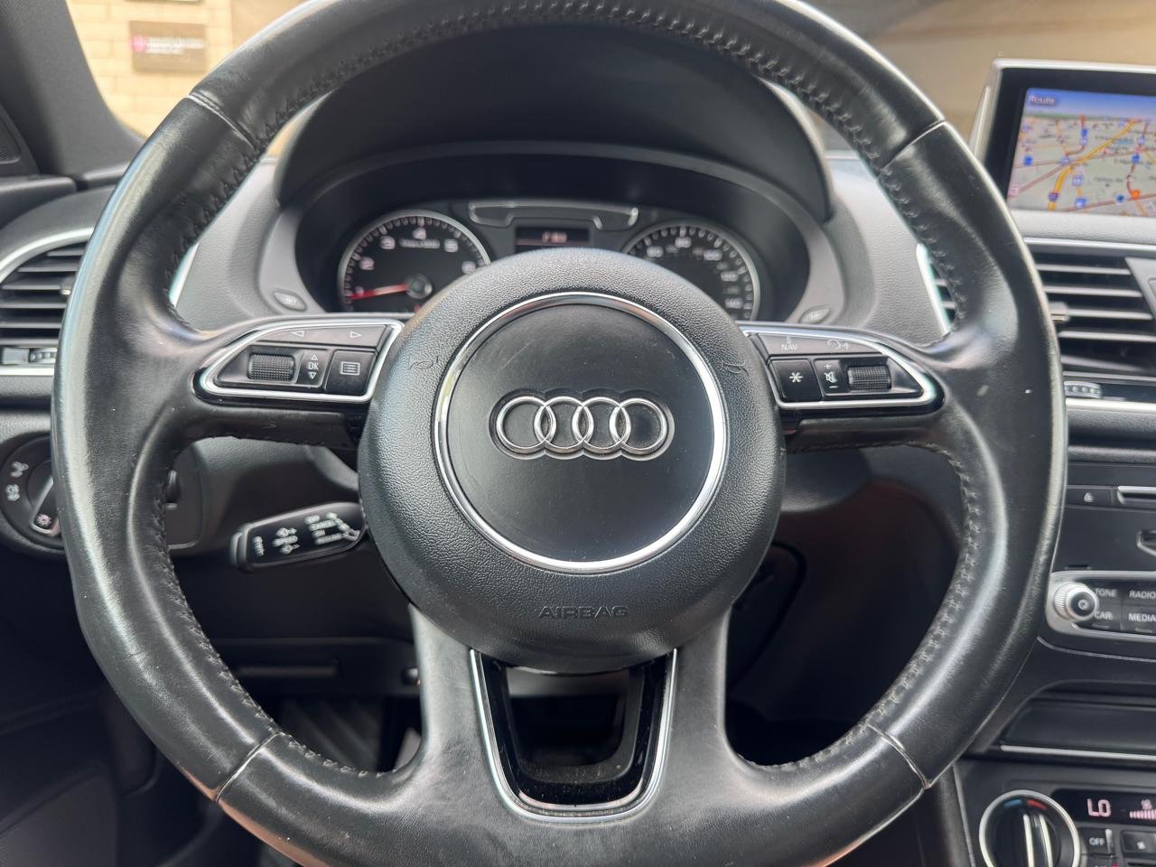 Audi Q3 2.0 TFSI Premium quattro AWD 2017