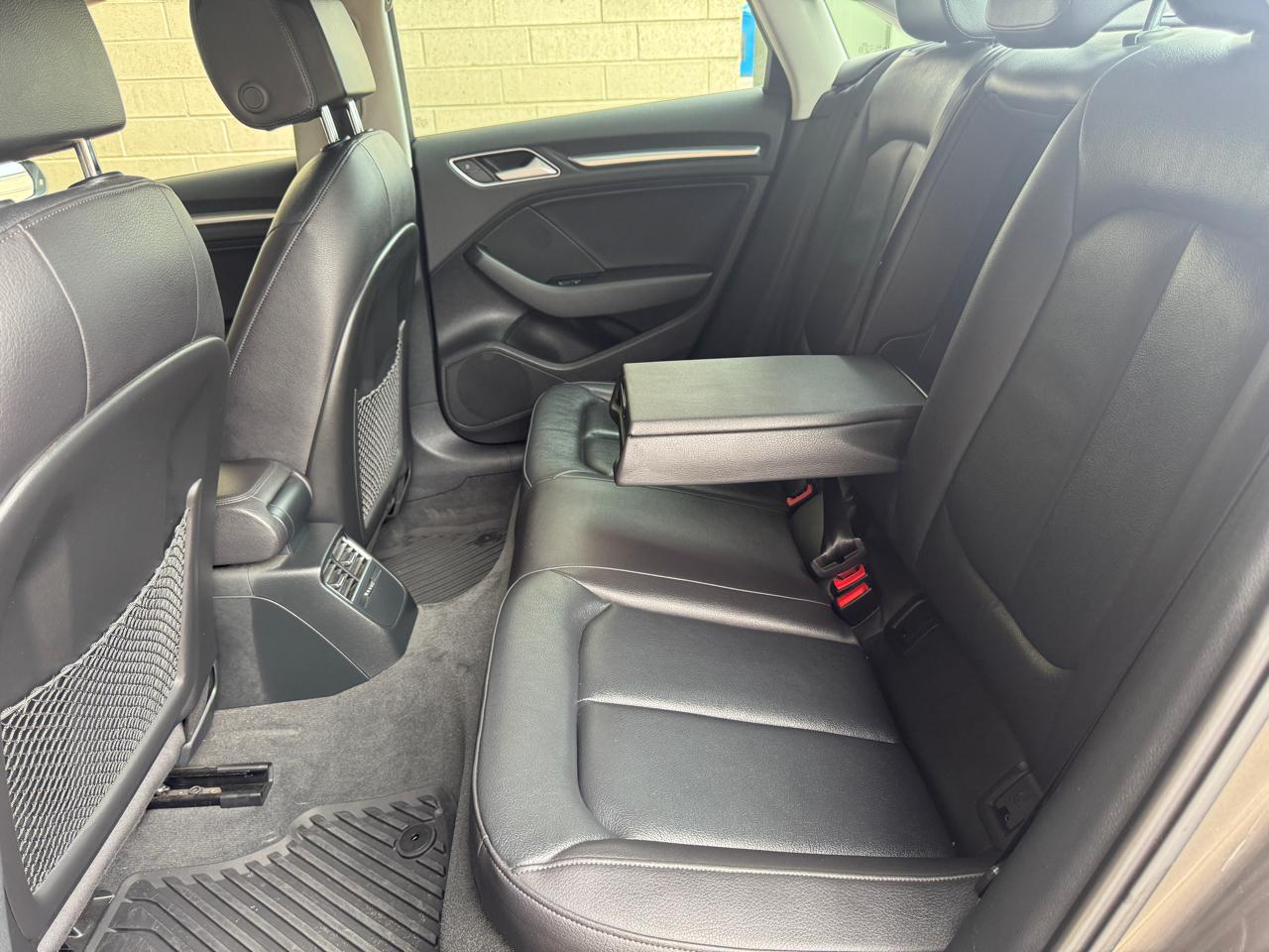 Audi A3 4dr Sdn quattro 2.0T Premium Plus 2015