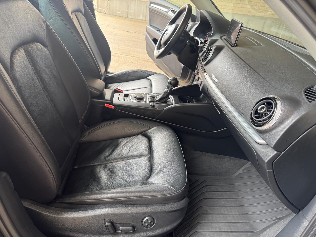 Audi A3 4dr Sdn quattro 2.0T Premium Plus 2015