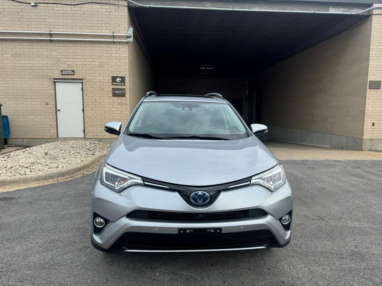 Toyota RAV4 Hybrid Limited AWD 2017