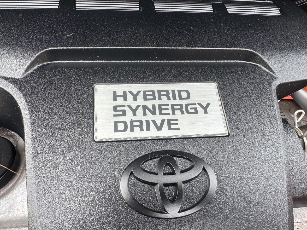 Toyota RAV4 Hybrid Limited AWD 2017