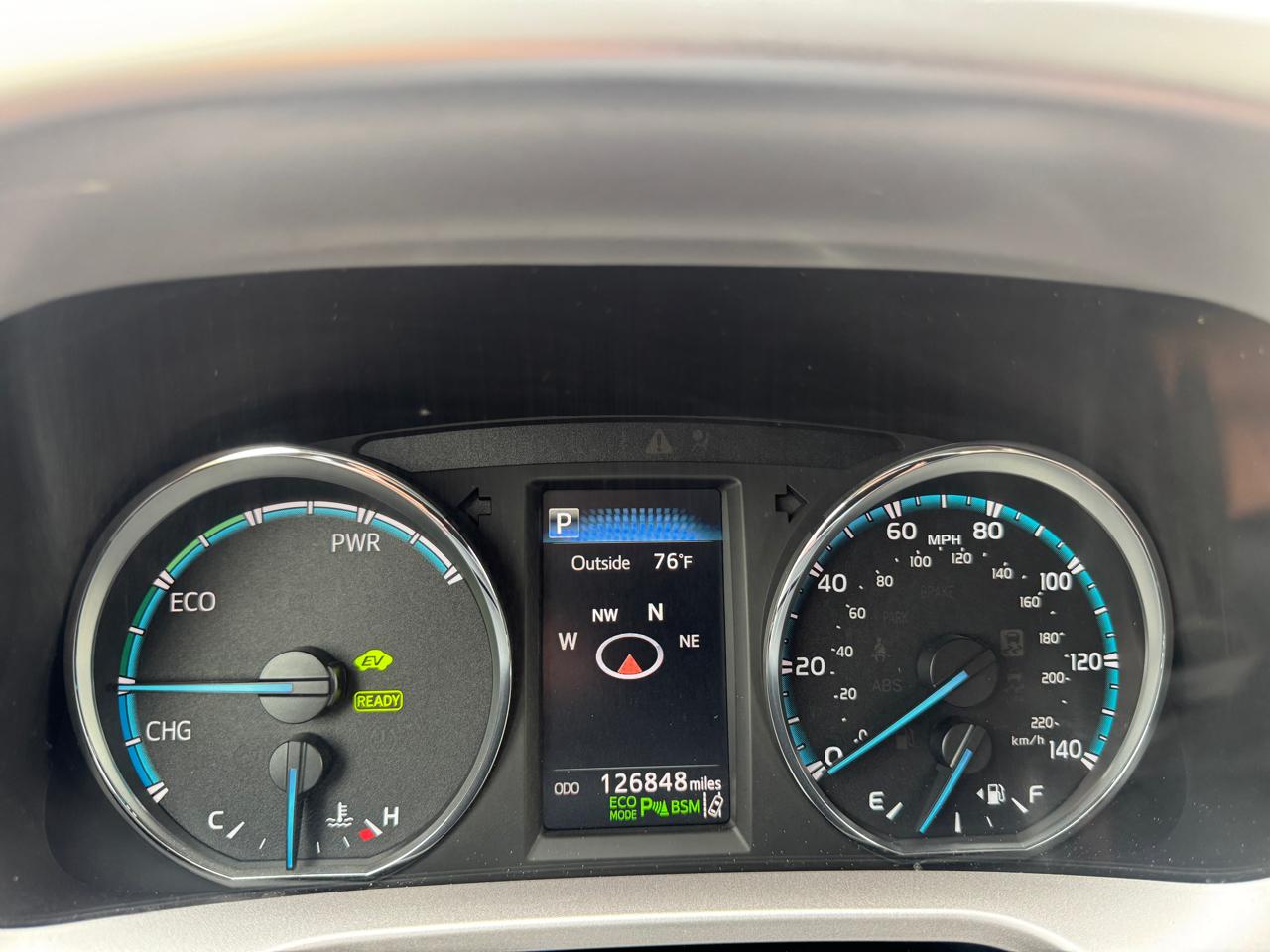 Toyota RAV4 Hybrid Limited AWD 2017
