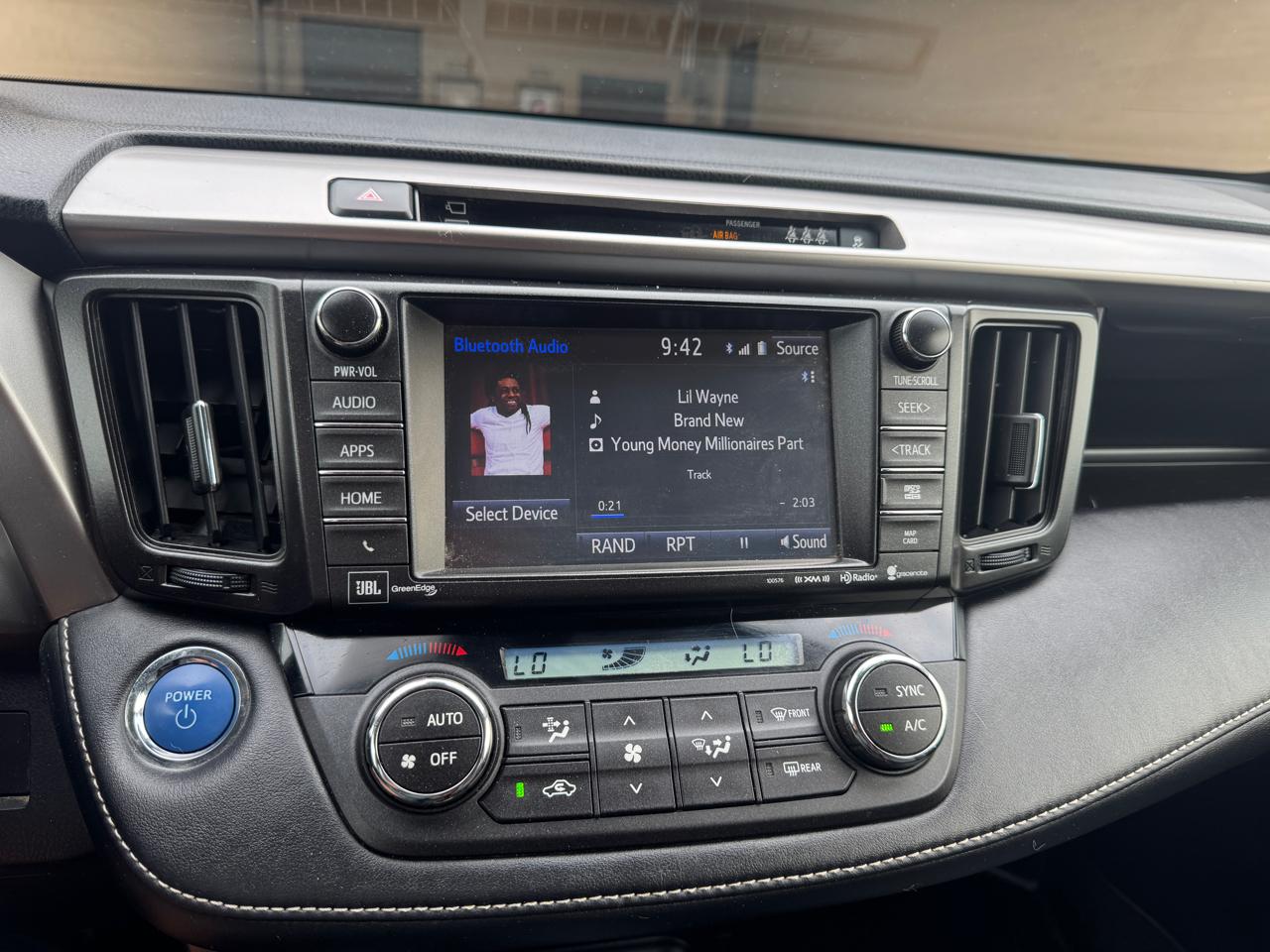 Toyota RAV4 Hybrid Limited AWD 2017