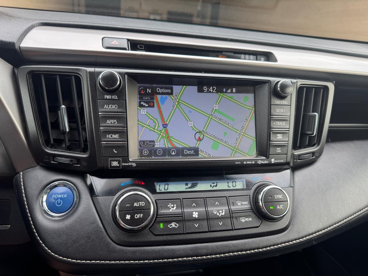 Toyota RAV4 Hybrid Limited AWD 2017