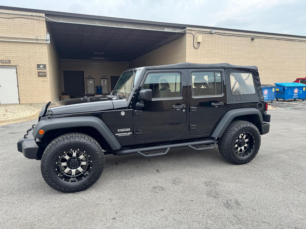 Jeep Wrangler Unlimited 4WD 4dr Sport 2015