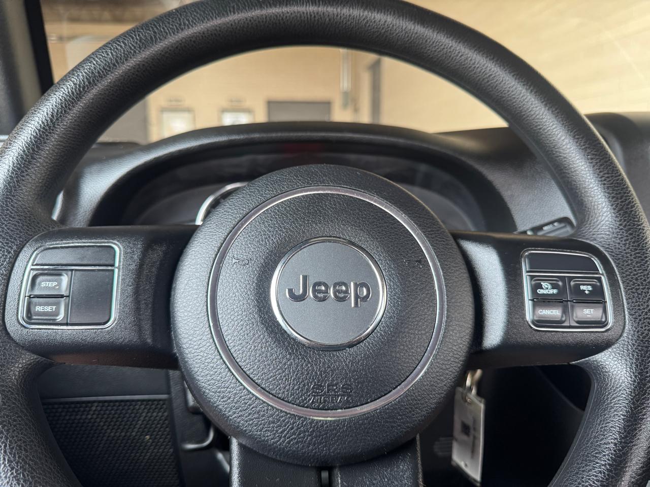 Jeep Wrangler Unlimited 4WD 4dr Sport 2015