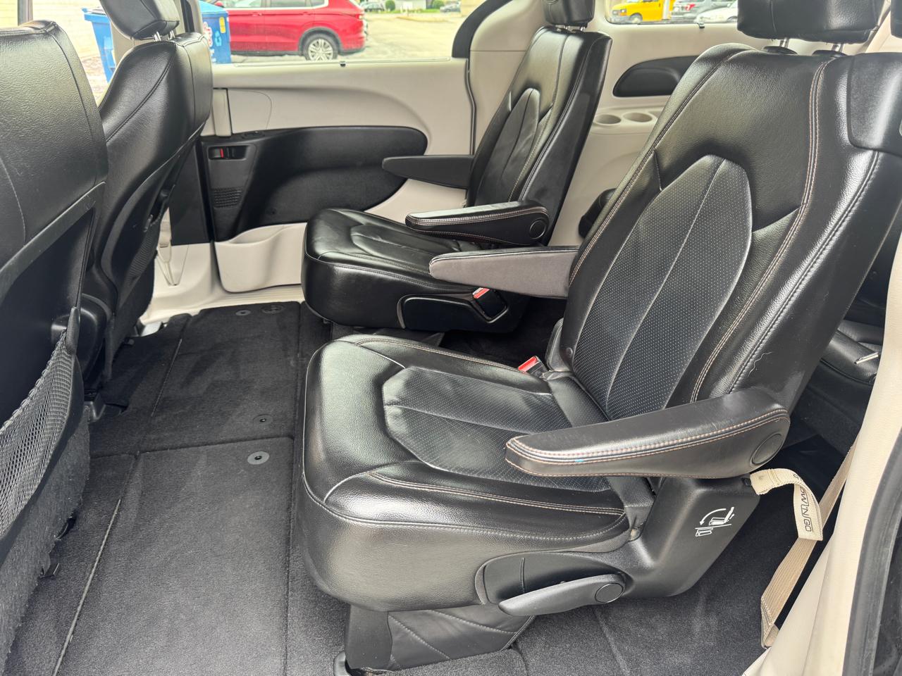 Chrysler Pacifica Touring L 2018