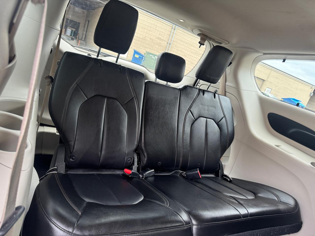 Chrysler Pacifica Touring L 2018