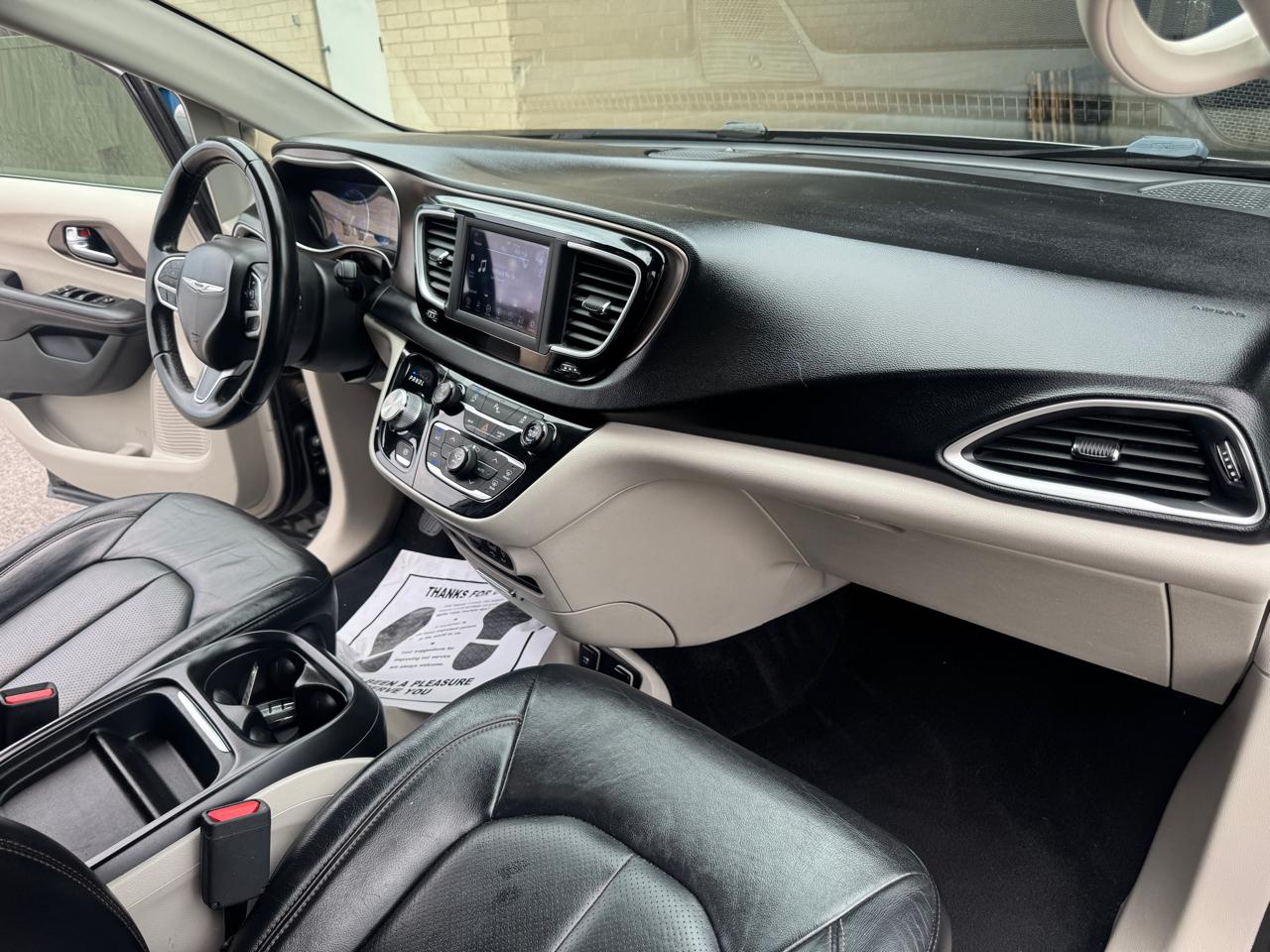 Chrysler Pacifica Touring L 2018