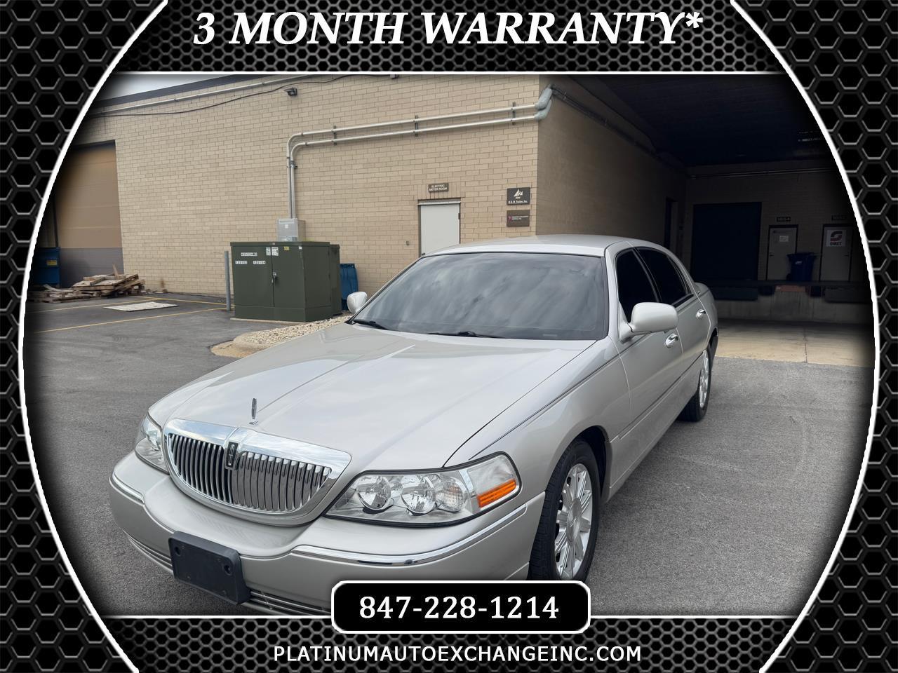 2011 Lincoln Town Car 4dr Sdn Signature Limited