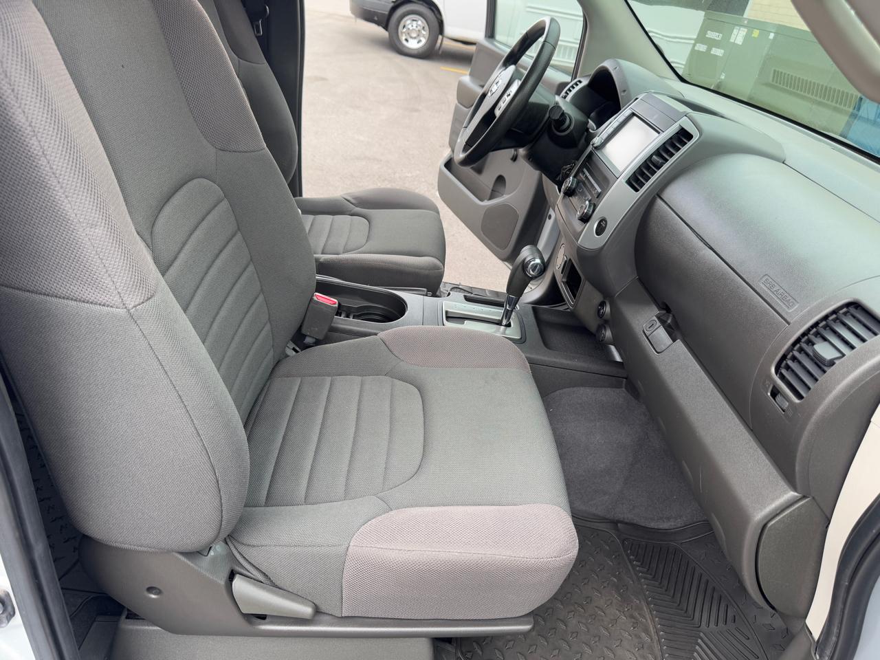 Nissan Frontier  2019