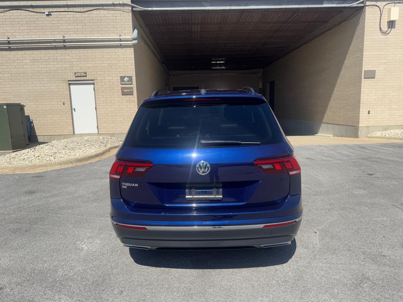 Volkswagen Tiguan  2021