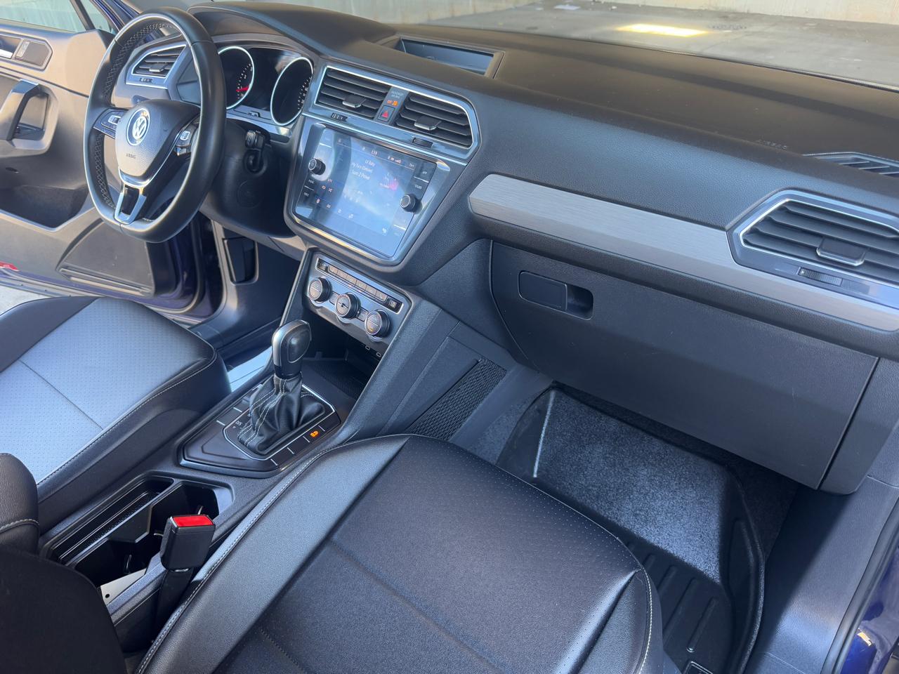 Volkswagen Tiguan  2021