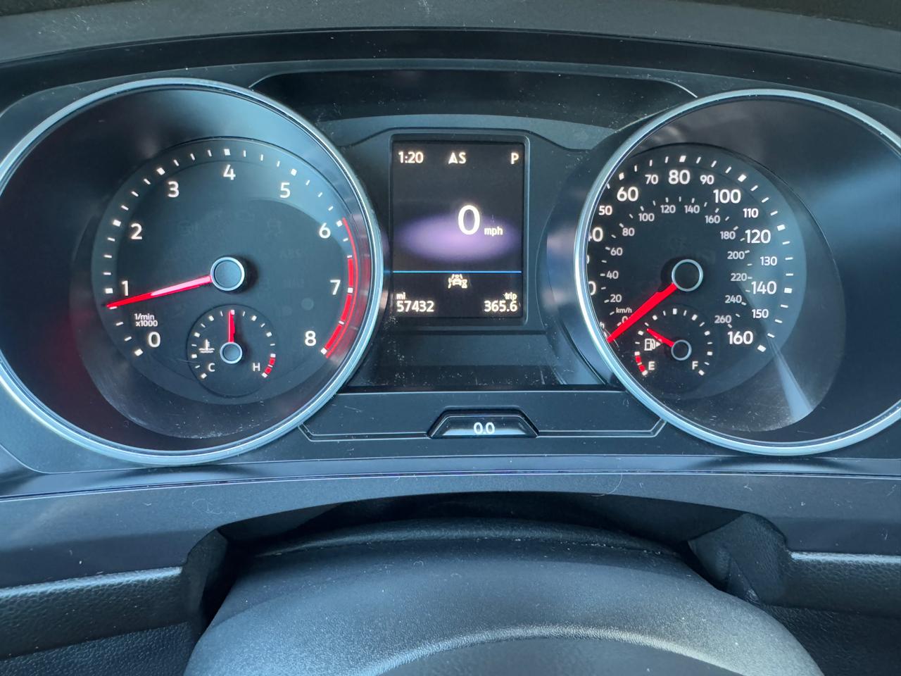 Volkswagen Tiguan  2021