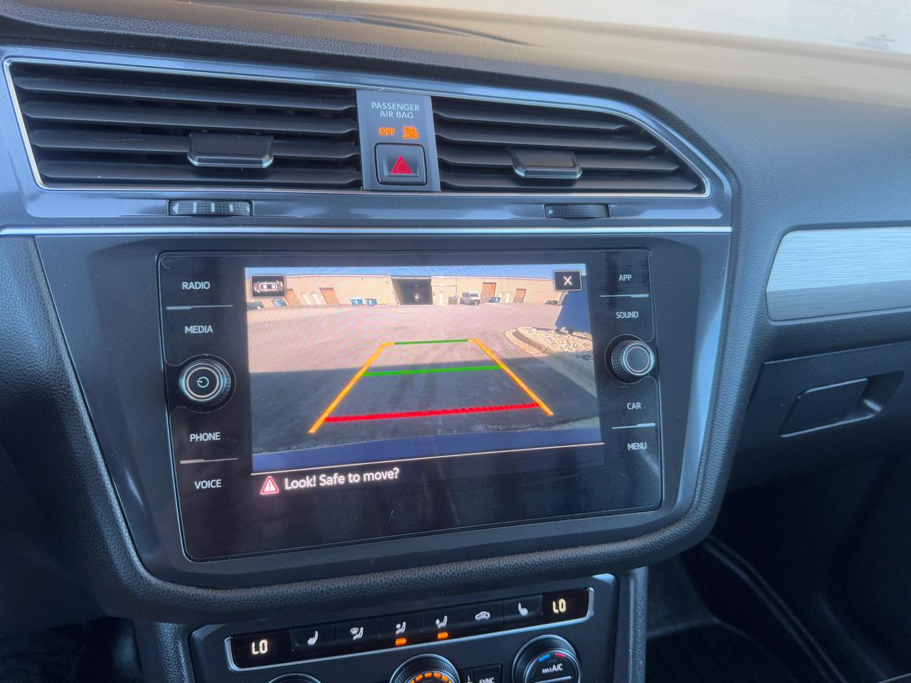 Volkswagen Tiguan  2021