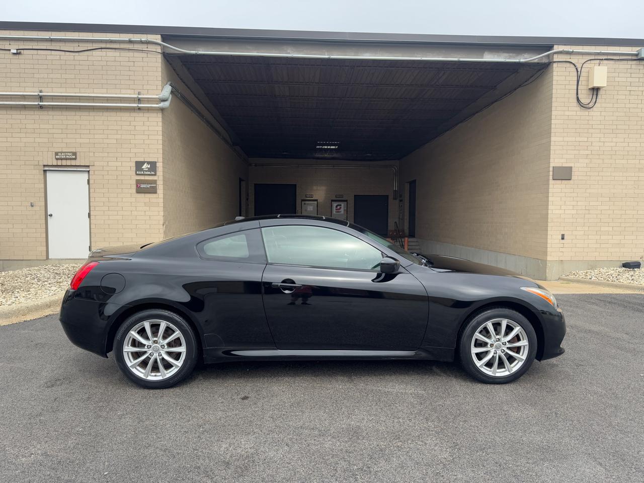 Infiniti G37 Coupe 2dr x AWD 2012