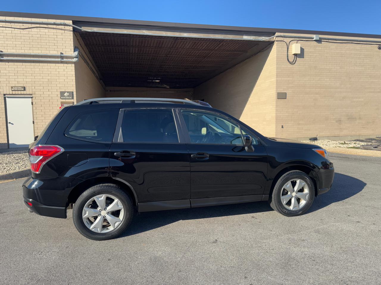 Subaru Forester  2016