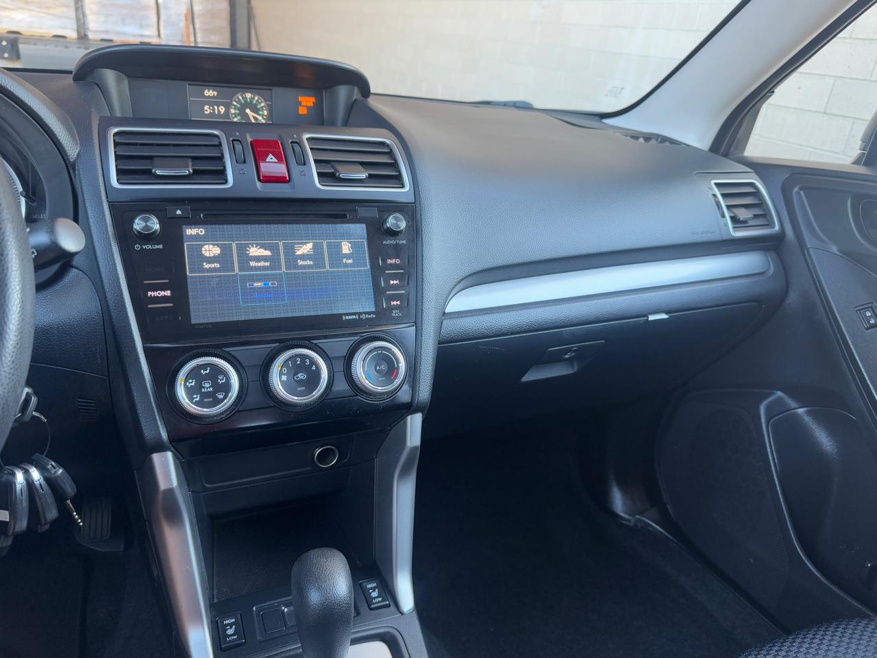 Subaru Forester  2016