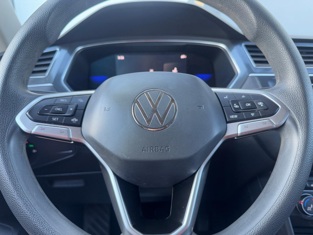 Volkswagen Tiguan  2022