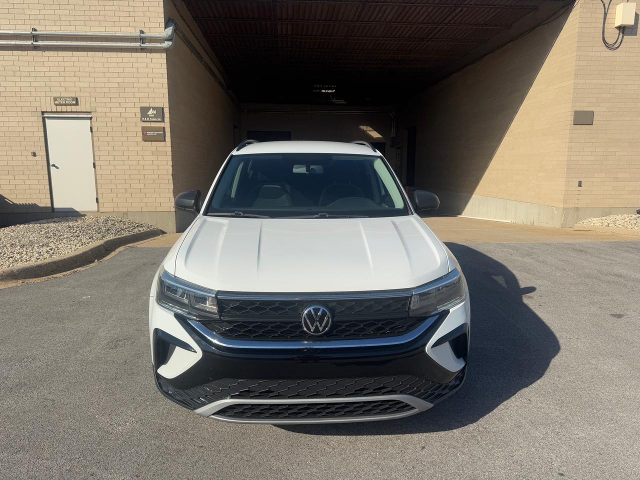 Volkswagen Taos S 2022