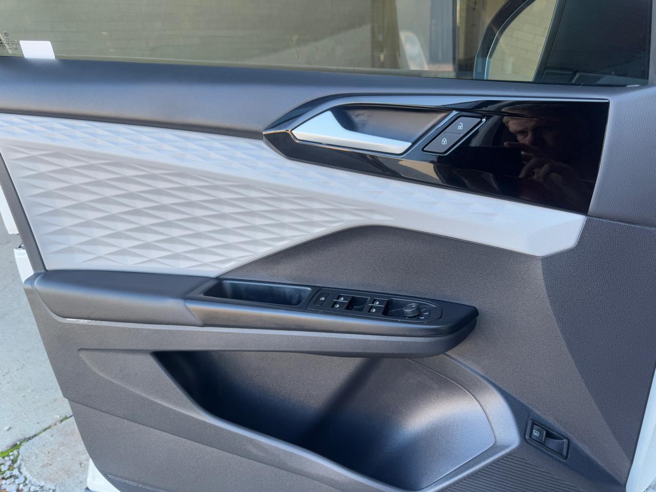Volkswagen Taos S 2022