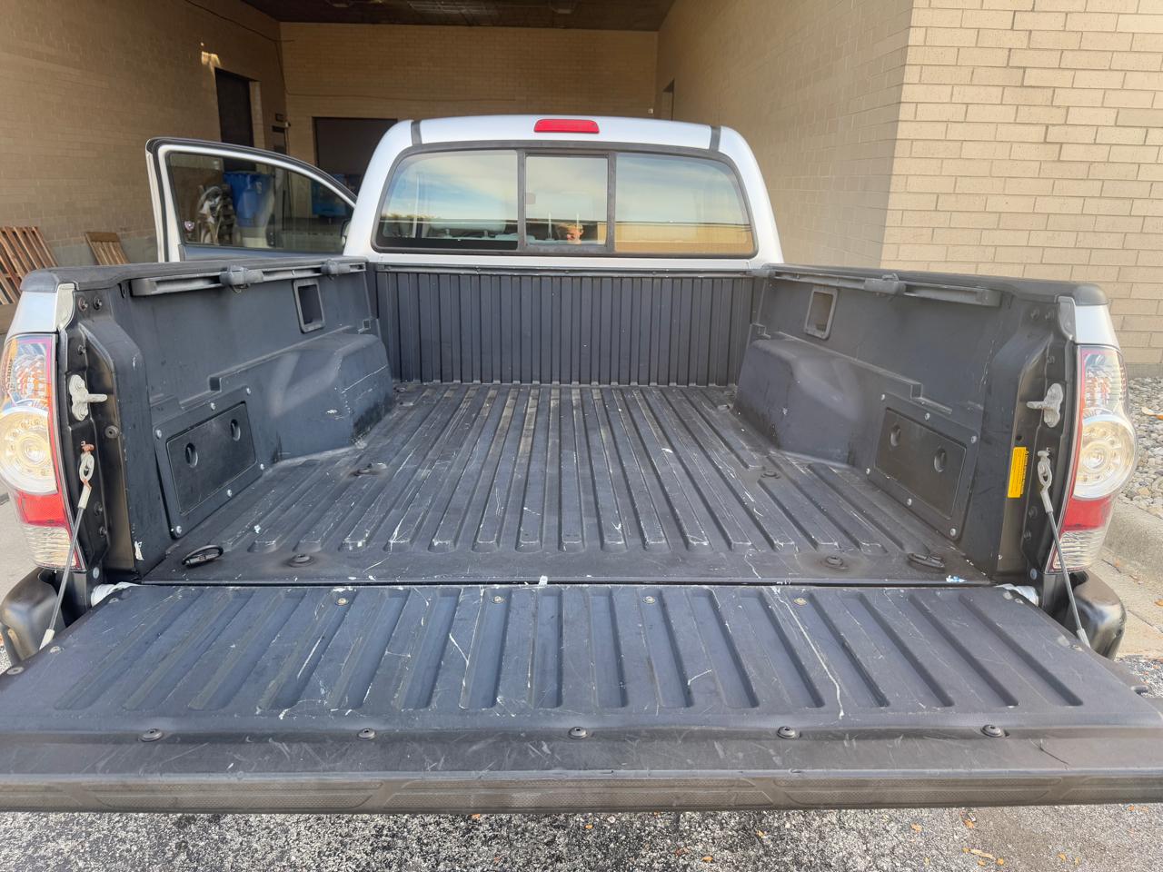 Toyota Tacoma  2010