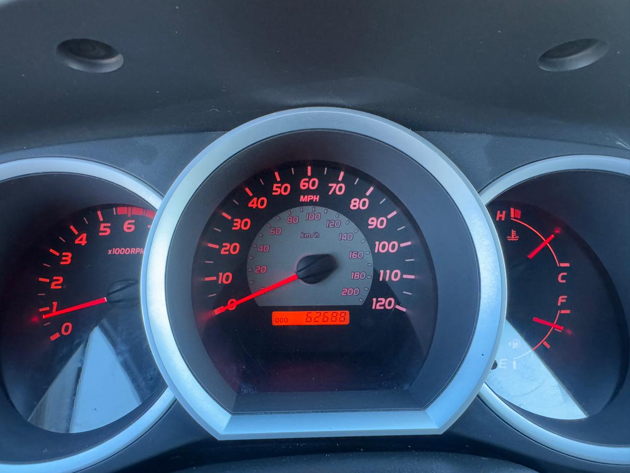 Toyota Tacoma  2011