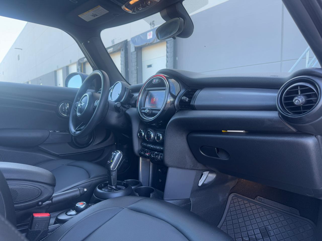 MINI Hardtop 4 Door  2021