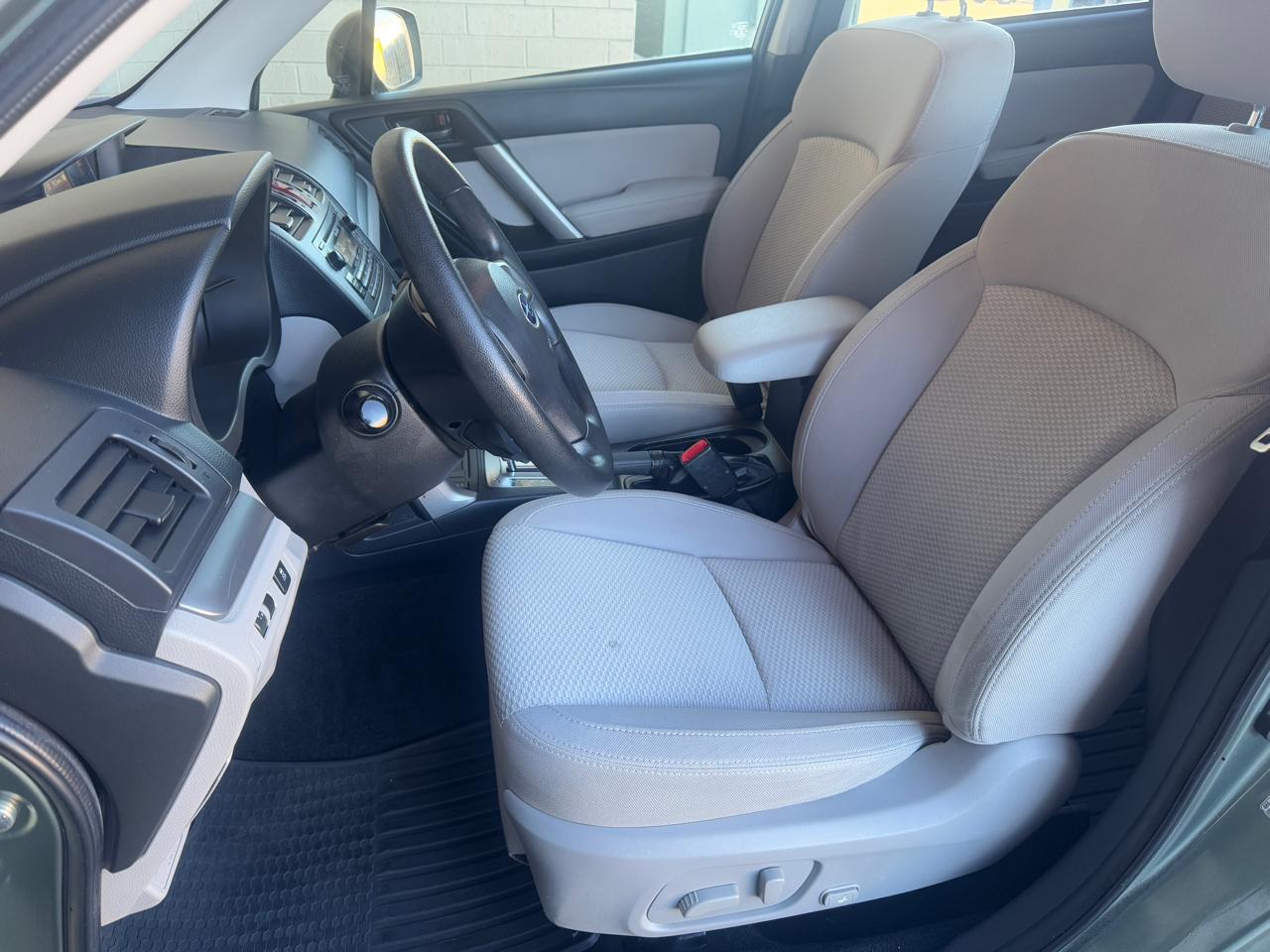 Subaru Forester  2015