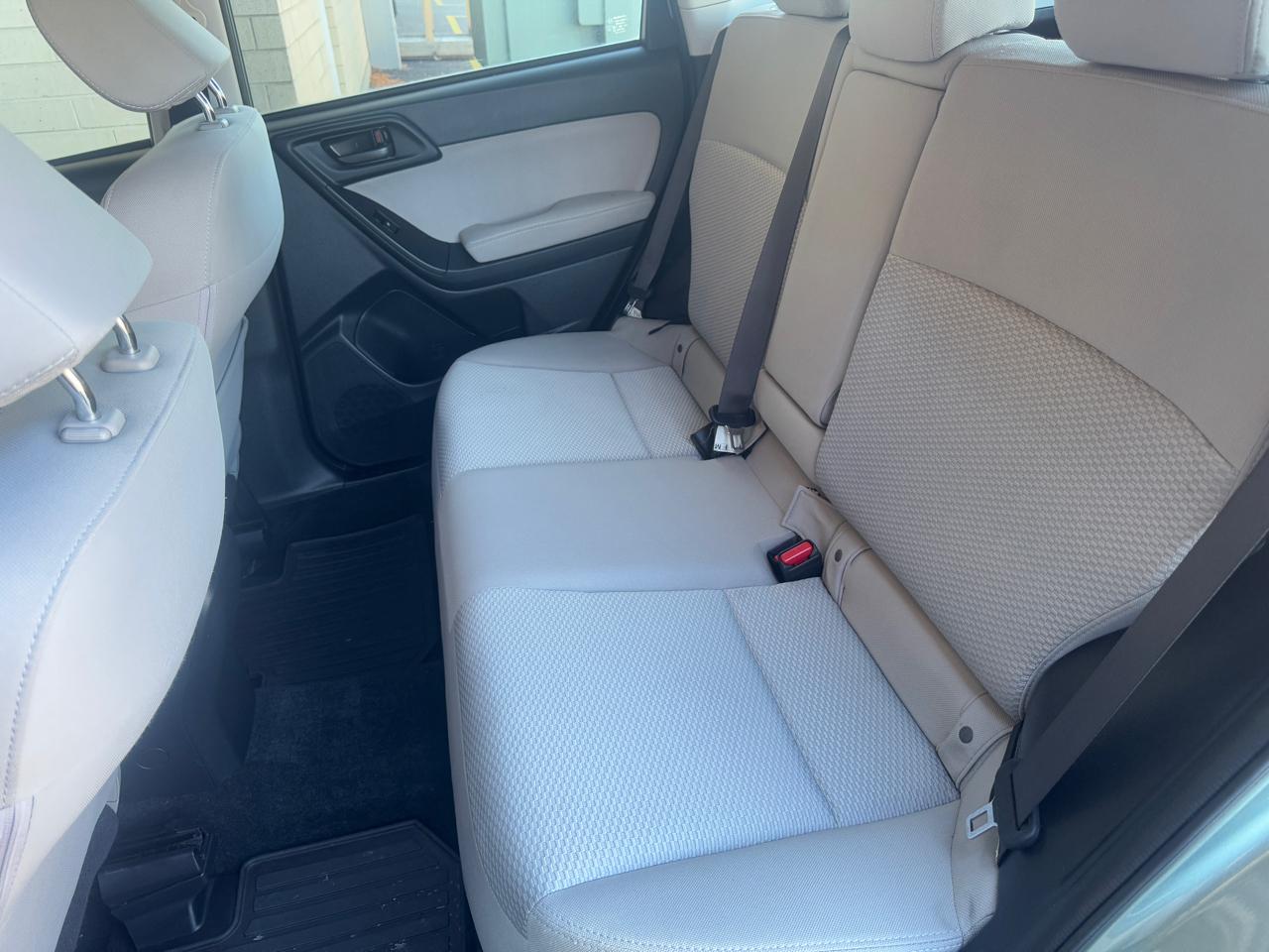Subaru Forester  2015