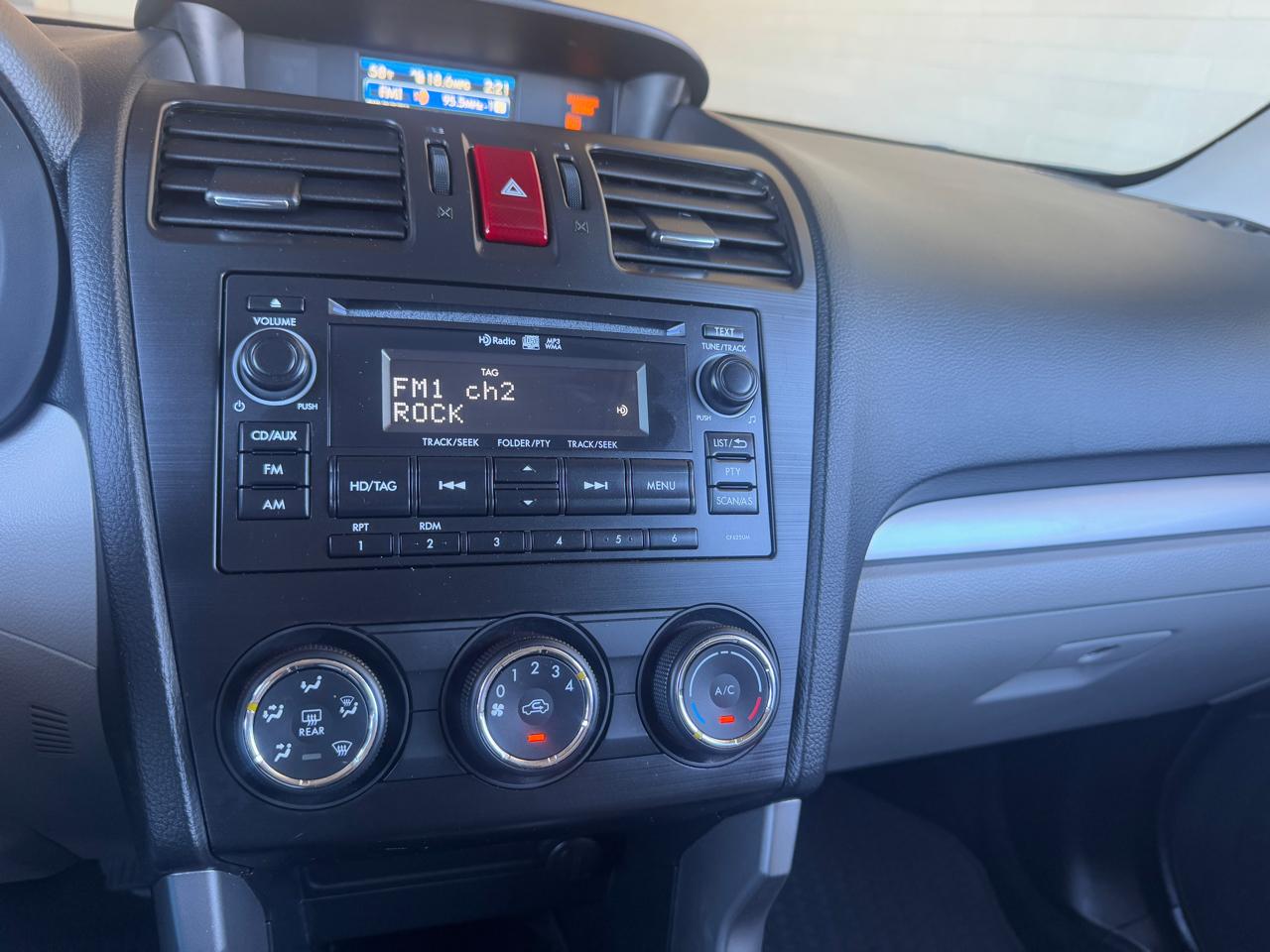 Subaru Forester  2015
