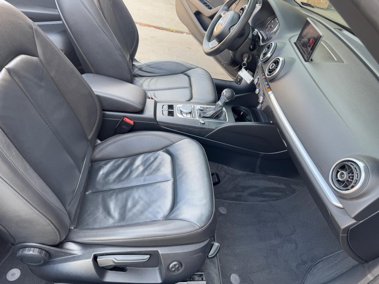Audi A3  2015