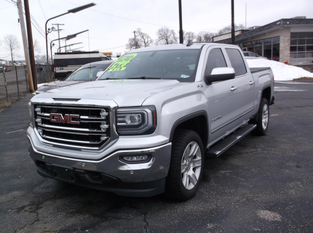 GMC Sierra 1500 SLT Crew Cab Long Box 4WD 2016