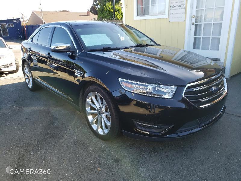 2017 Ford Taurus Limited FWD