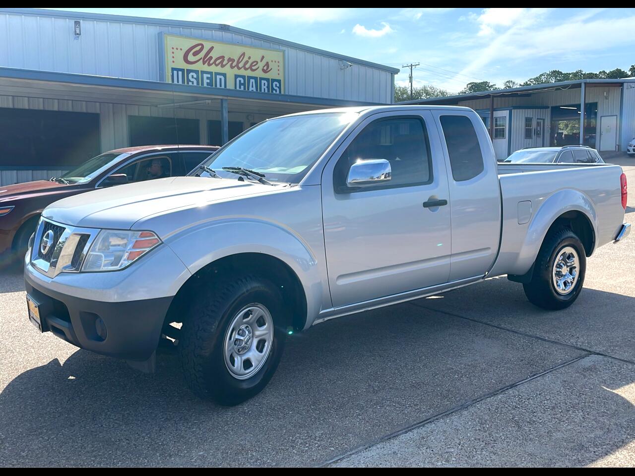 Nissan Frontier 2WD King Cab I4 Auto S 2016