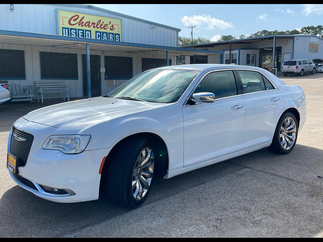 Used 2018 Chrysler 300 Limited RWD for Sale in Huntsville TX 77340