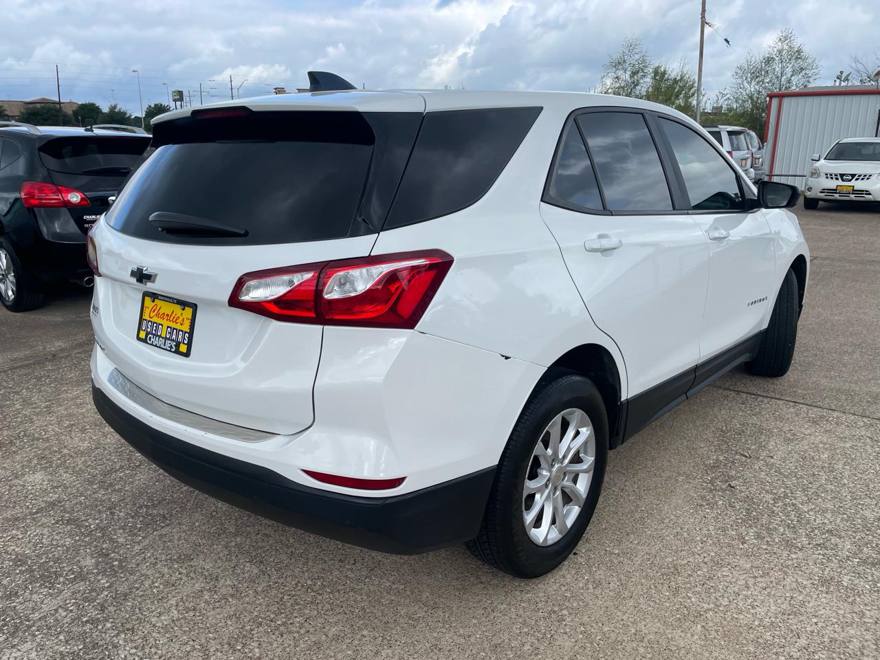 Chevrolet Equinox FWD 4dr LS w/1LS 2020