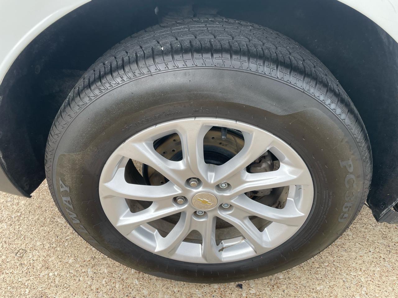 Chevrolet Equinox FWD 4dr LS w/1LS 2020