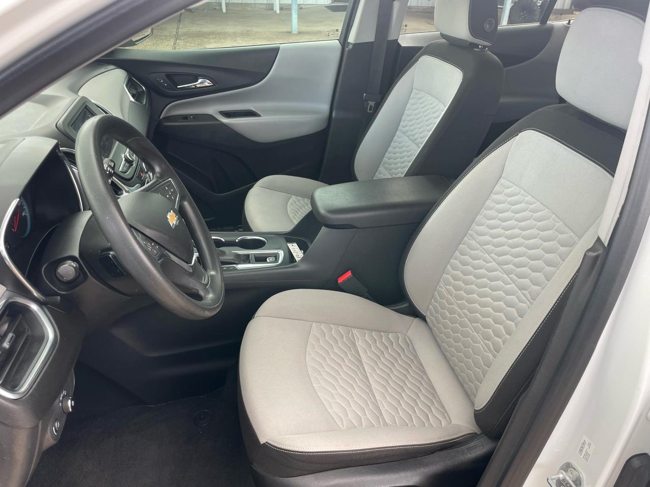 Chevrolet Equinox FWD 4dr LS w/1LS 2020