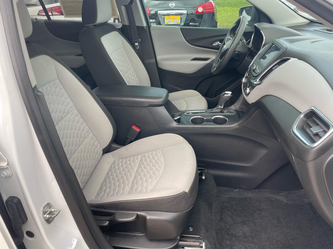 Chevrolet Equinox FWD 4dr LS w/1LS 2020