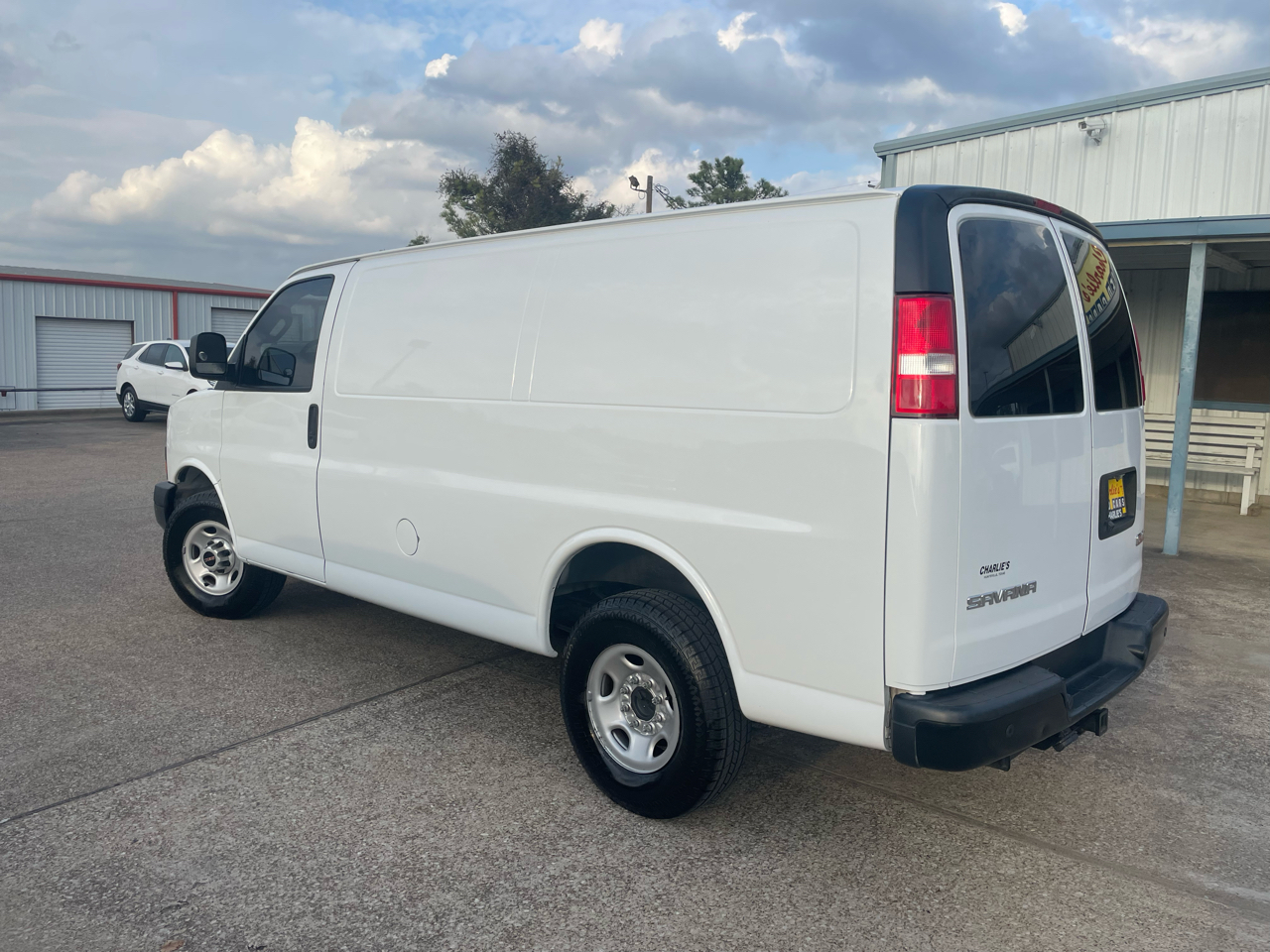 2020 Gmc Savana 2500 Cargo photo 3