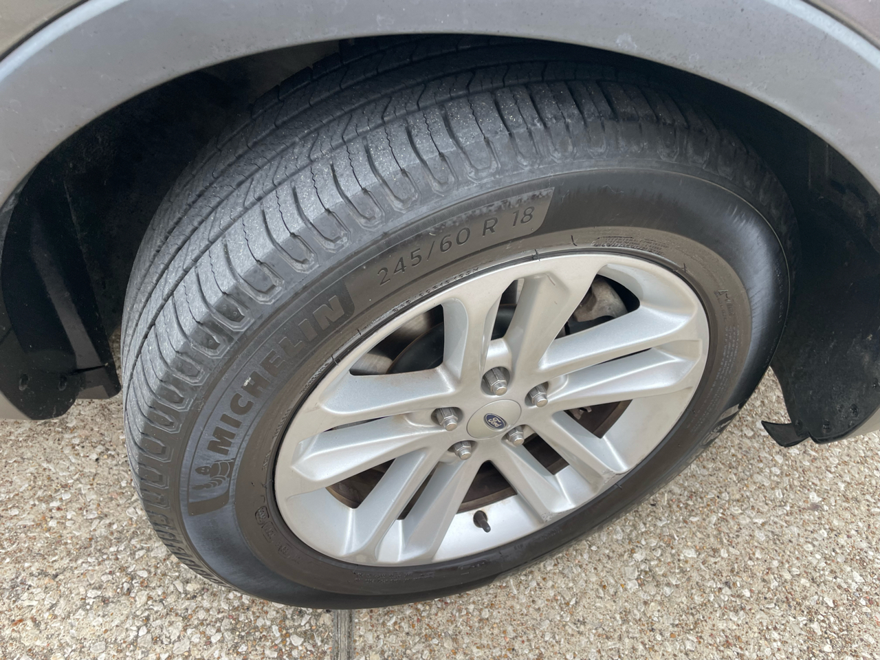 Ford Explorer FWD 4dr XLT 2016