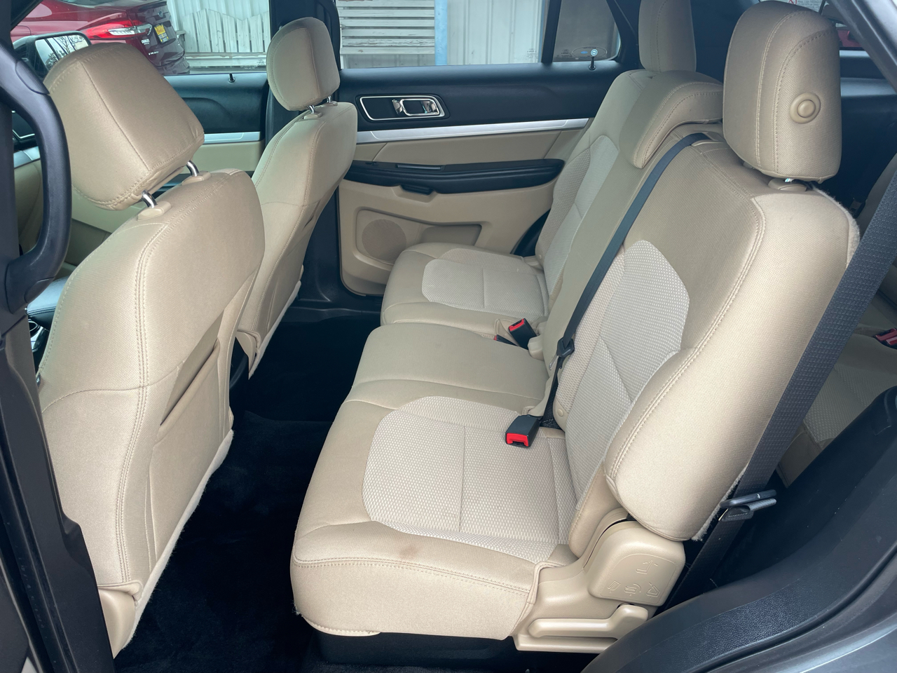 Ford Explorer FWD 4dr XLT 2016