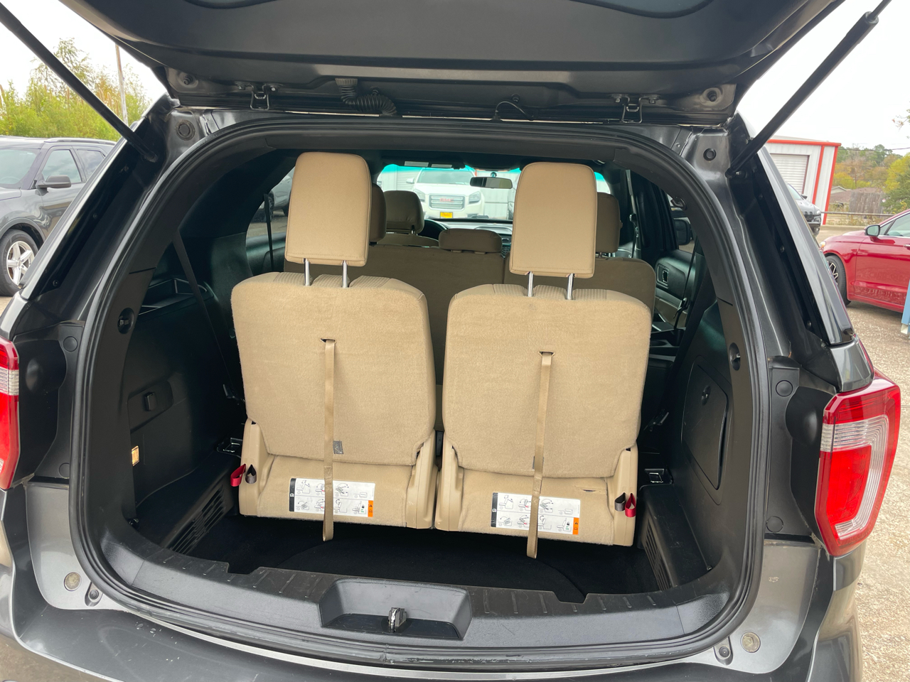 Ford Explorer FWD 4dr XLT 2016