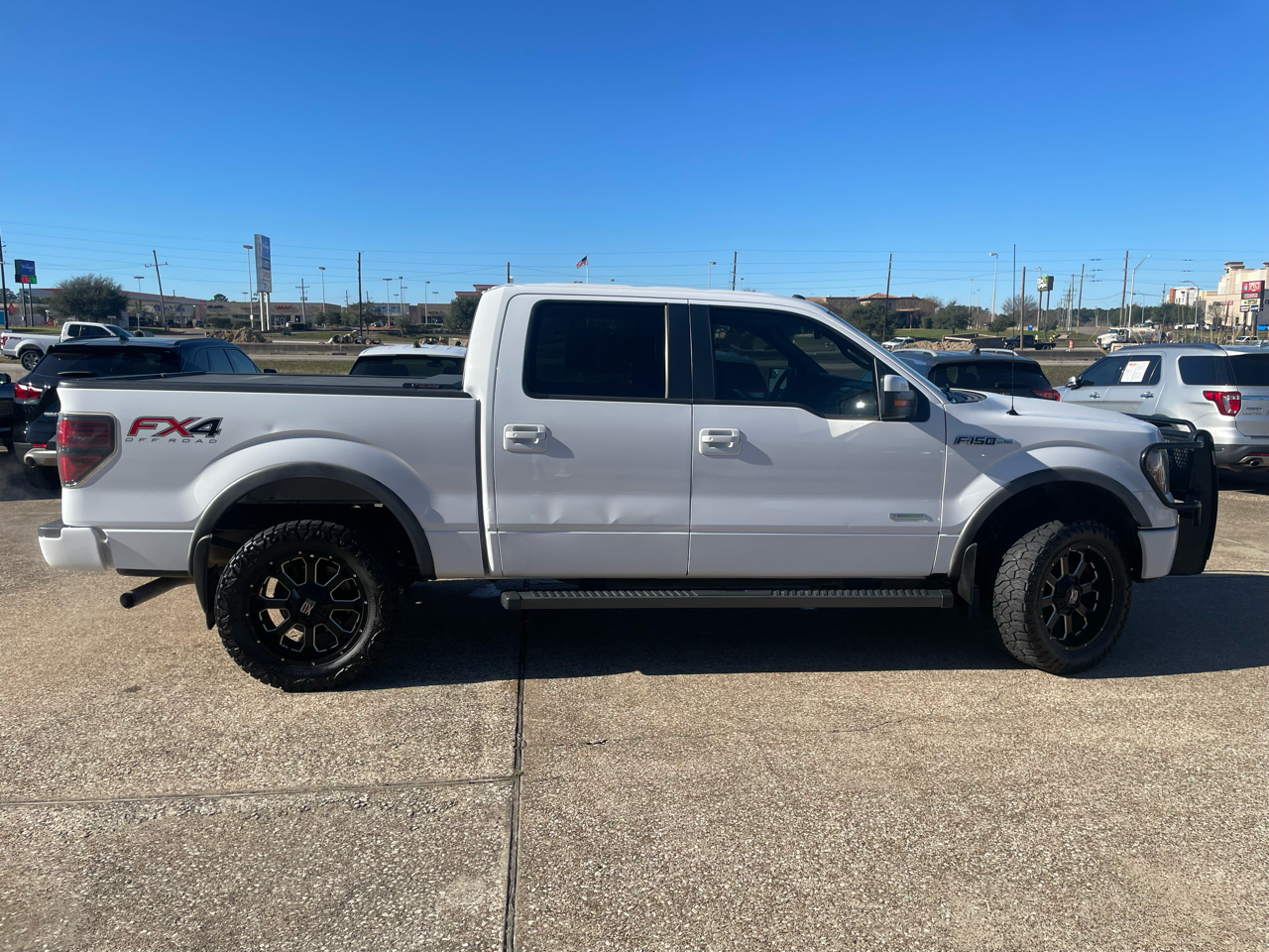 Ford F-150 4WD SuperCrew 145" FX4 2014