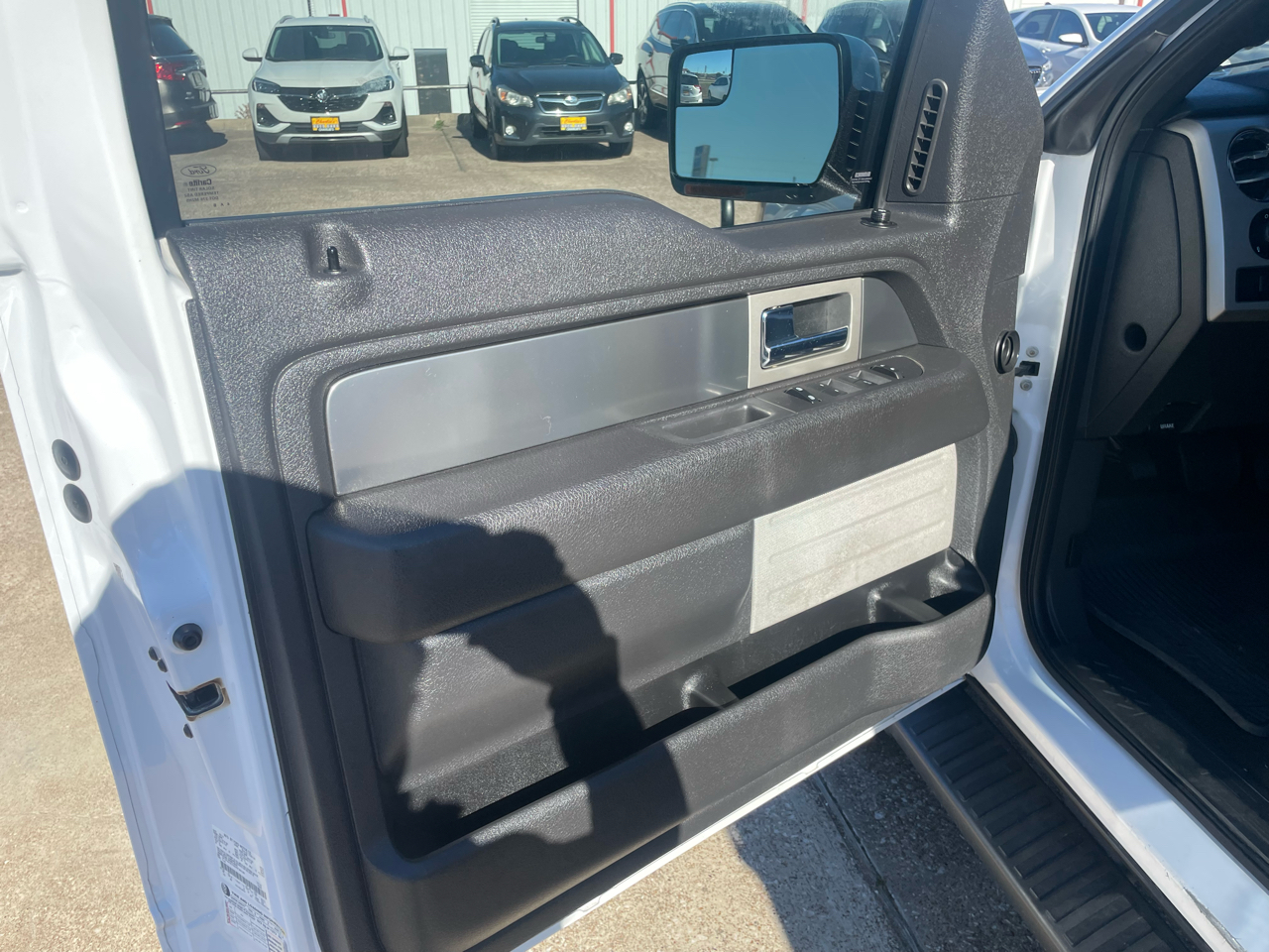 Ford F-150 4WD SuperCrew 145" FX4 2014