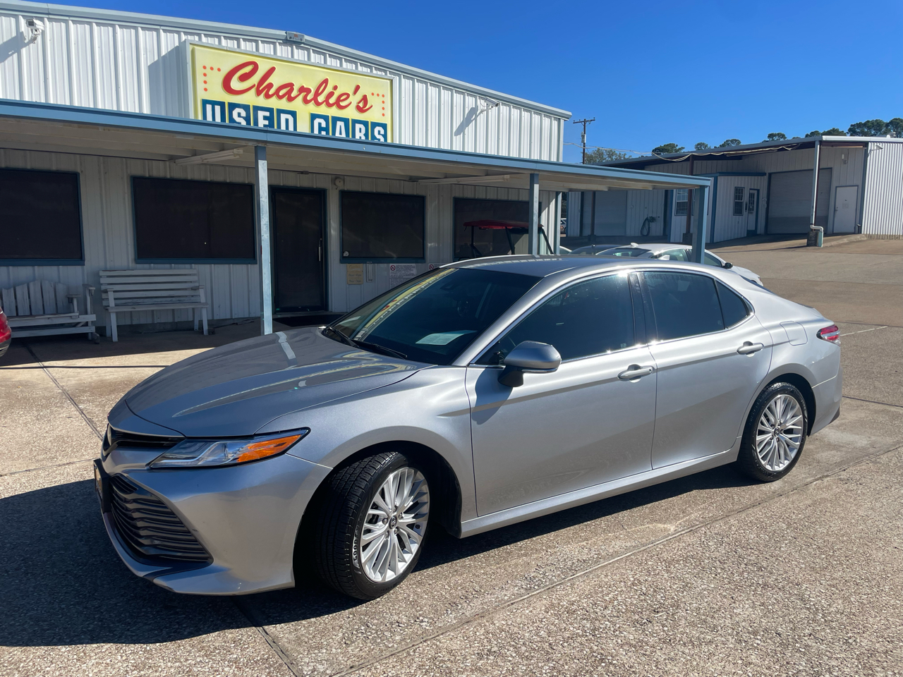 2019 Toyota Camry XLE Auto (Natl)