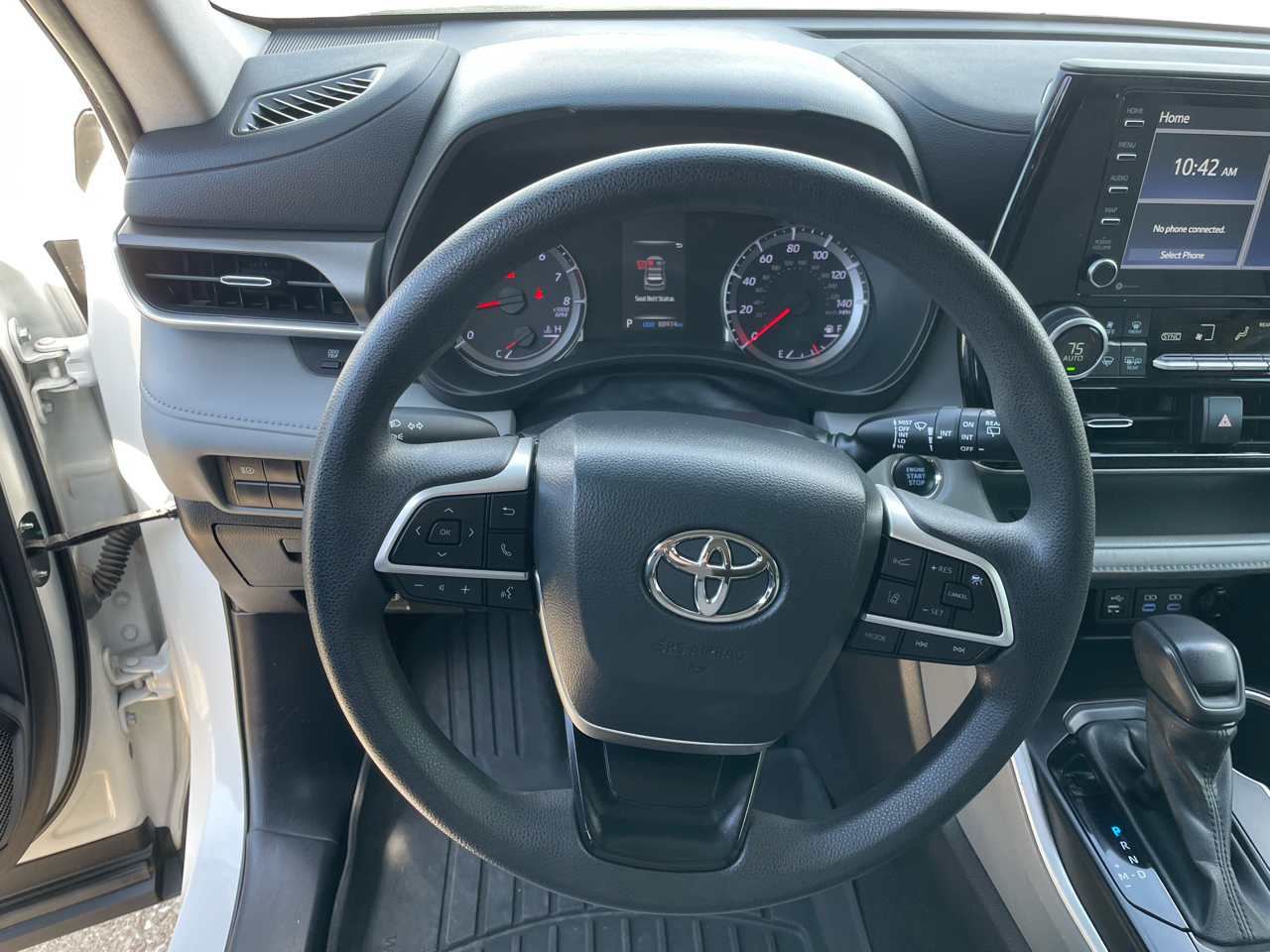 Toyota Highlander L FWD (Natl) 2022