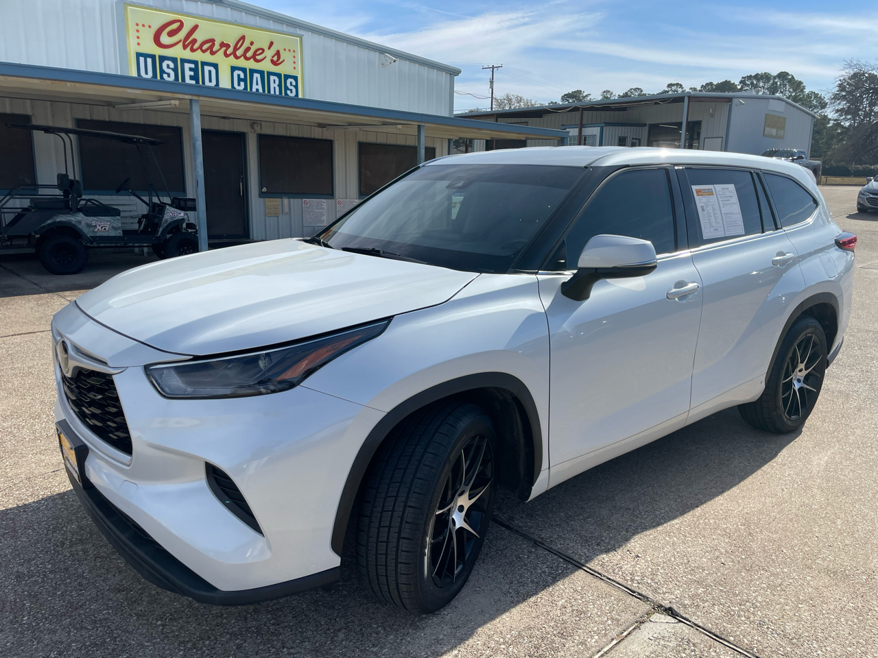 Toyota Highlander L FWD (Natl) 2022