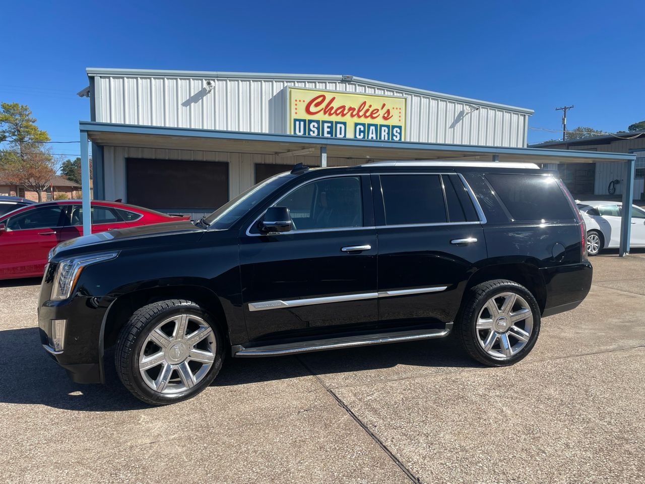 Cadillac Escalade 2WD 4dr Luxury 2018